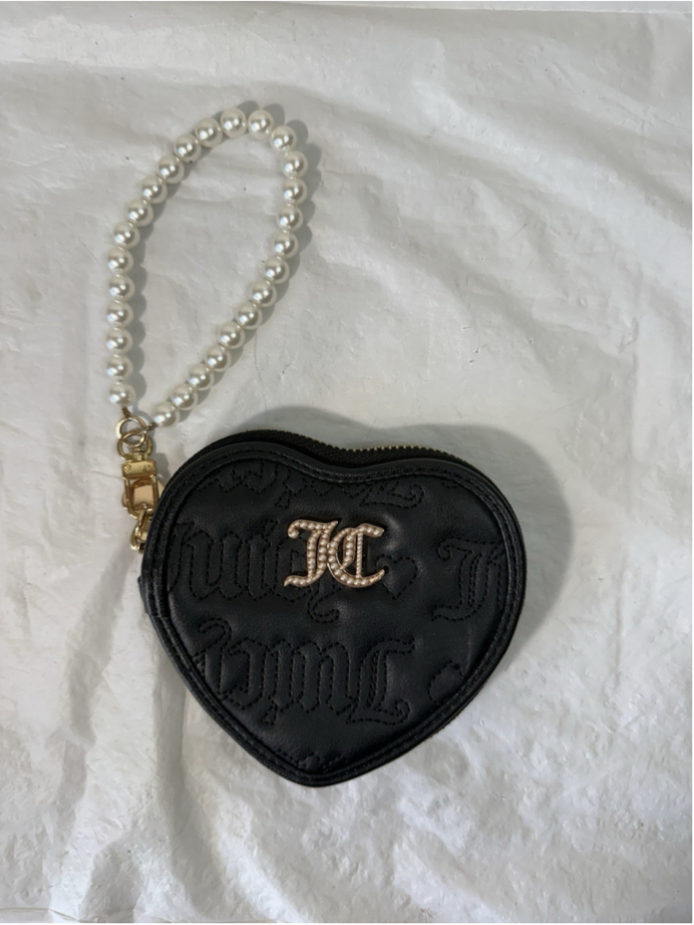 Juicy Couture Lovely Girl Heart Zip Wristlet Licorice Black